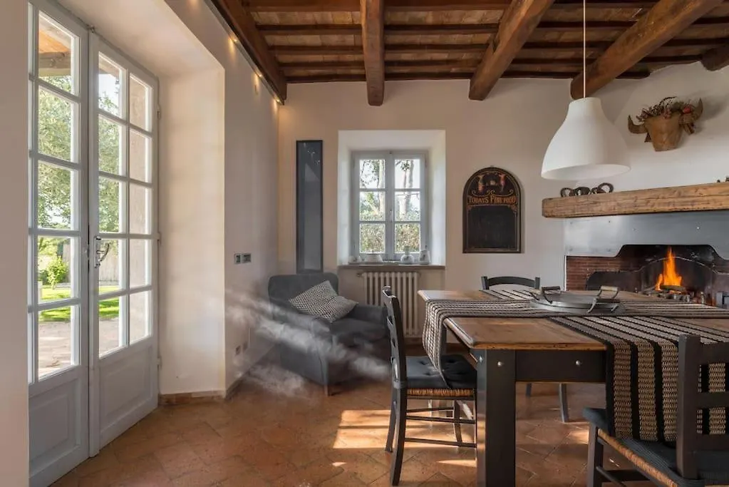 Villa Renaissance: In Maremma, Vicina Al Mare Pescia Fiorentina